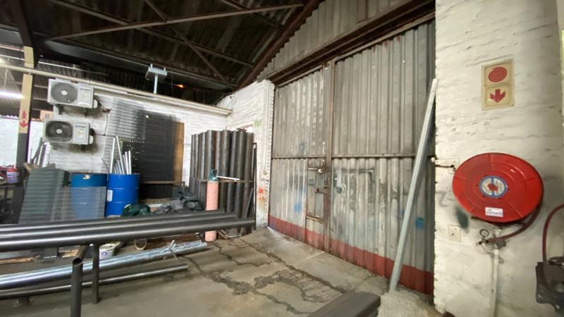 Commercial Property for Sale in Parow Industrial Western Cape